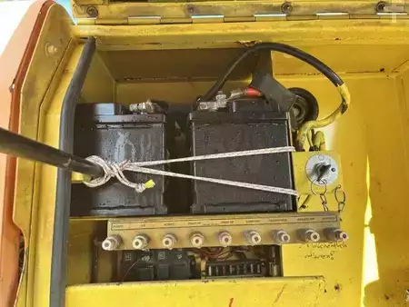 Escavatori gommati 1997 Caterpillar M315 (32)