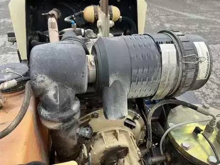 Miscelaneo 2001 Ingersoll rand R1090 (28)