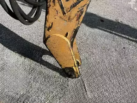 Pelle de manutention 1991 Case 1088P (14)