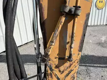 Pelle de manutention 1991 Case 1088P (17)