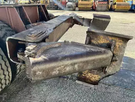 Pelle de manutention 1991 Case 1088P (20)