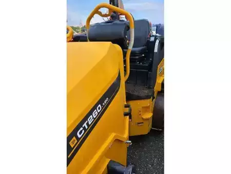 Tandemruller 2023 JCB CT260-120 (8)