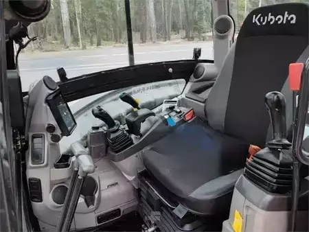 Mini-koparki 2022 Kubota U50-5 (11)