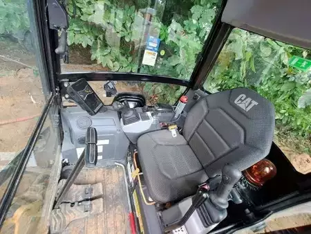 Mini pelle 2023 Caterpillar 302 (4)