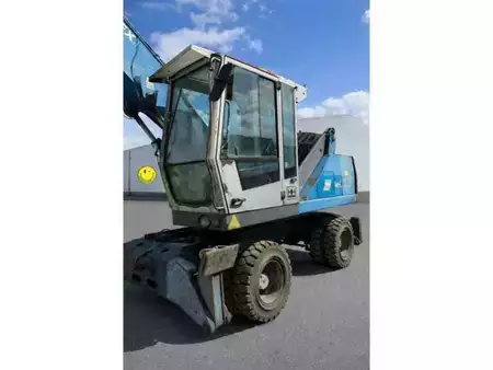 Konvolutt gravemaskin 2010 Fuchs MHL 320 (1)