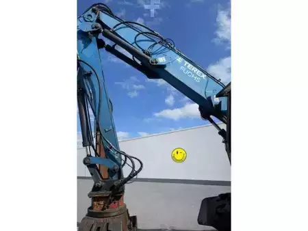 Konvolutt gravemaskin 2010 Fuchs MHL 320 (4)