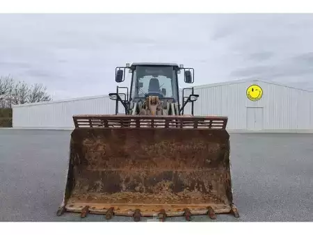 Pyöräkuormaajat 2011 Caterpillar 966H (2)