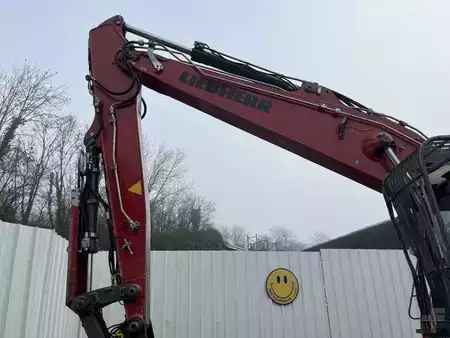 Kedjegraver 2016 Liebherr R926LC (11)