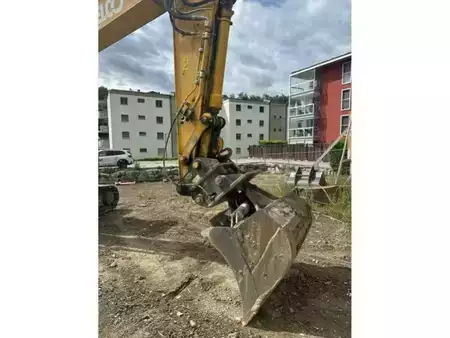 Excavadoras de cadenas 2021 Kobelco SK210LC-11 (4)