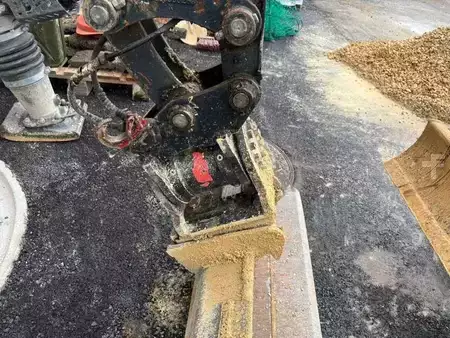 Minigrävare 2020 Eurocomach 18ZT (16)