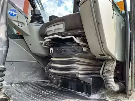 Mobilbagger 2013 Liebherr A918 COMPACT (42)