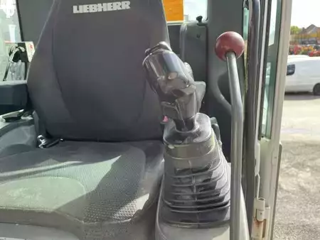 Mobilbagger 2013 Liebherr A918 COMPACT (43)