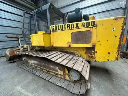 Telaketjukuormaajat 2012 GALOTRAX 400 (1)