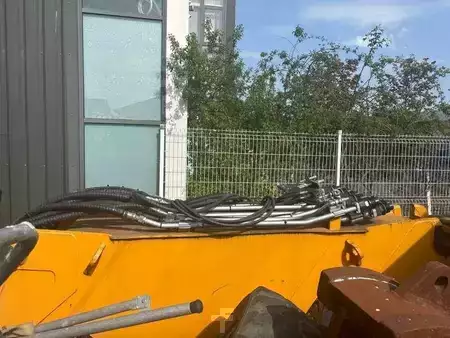 Purkukaivinkoneet 2017 Hyundai HX520L (13)