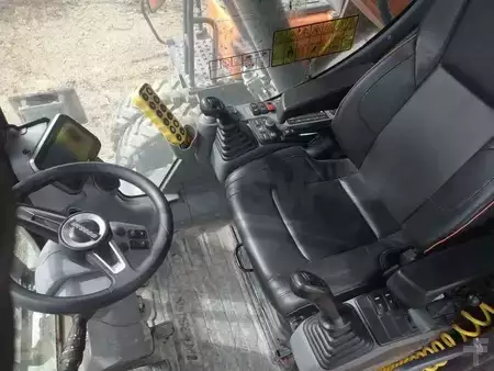 Mobil gravemaskin 2022 Doosan DX250WMH-7 (9)