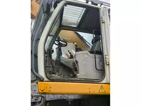 Materiaalinkäsittelykoneet  2012 Liebherr A904C HD LITRONIC (13)
