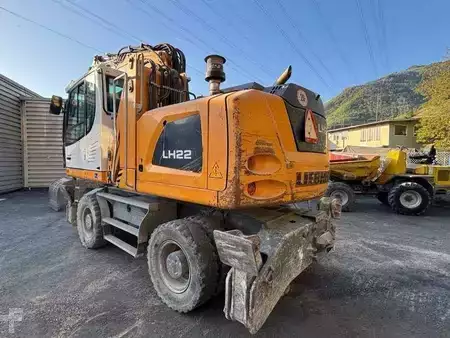 Materiaalinkäsittelykoneet  2019 Liebherr LH22 M LITRONIC (23)
