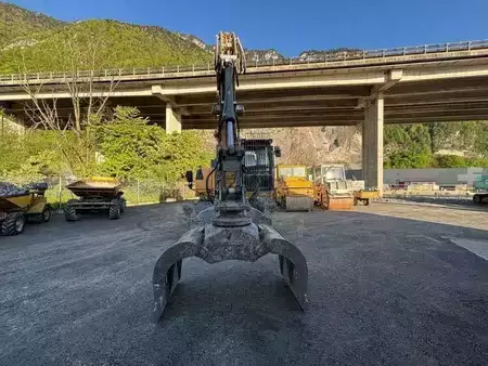 Materiaalinkäsittelykoneet  2019 Liebherr LH22 M LITRONIC (28)