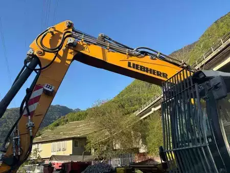 Materiaalinkäsittelykoneet  2019 Liebherr LH22 M LITRONIC (33)