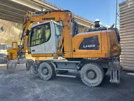 Materiaalinkäsittelykoneet  2019 Liebherr LH22 M LITRONIC (7)