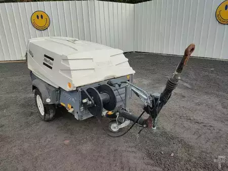 Other 2011 Atlas Copco XAS67 (7)