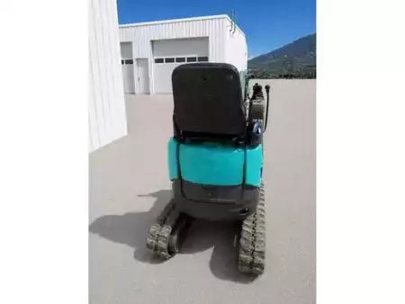 Mini-koparki 2003 Kobelco SK 09 SR (10)