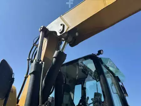 Mobilní bagry 2014 Caterpillar M318D DE LUXE (45)