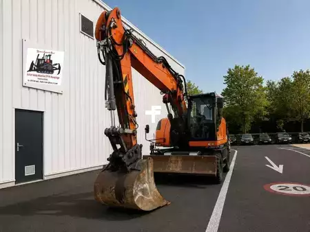 Mobil grävmaskin 2014 Liebherr A918 COMPACT (6)