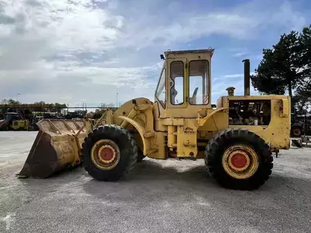 Pale Gommate 1978 Caterpillar 966C (4)
