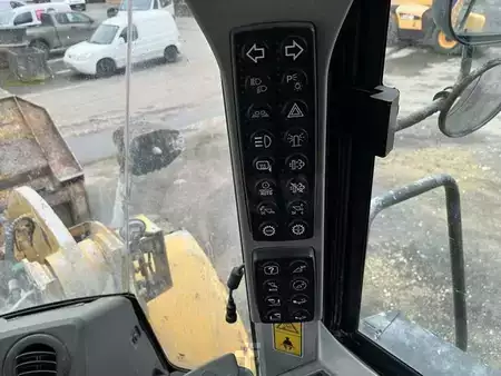 Radlader 2012 Caterpillar 950K (47)