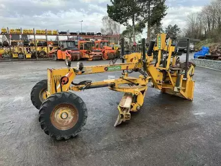 Grejdry 1992 Ausa OP NV2500 (3)