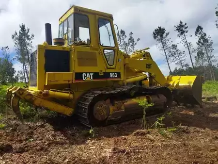 Telaketjukuormaajat 1987 Caterpillar 963 (2)