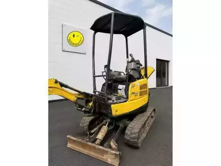 Mini kotrógép 2005 Komatsu PC12-R8 + YANMAR VIO17 DE 2018 (11)