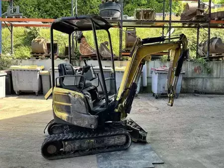 Mini kotrógép 2005 Komatsu PC12-R8 + YANMAR VIO17 DE 2018 (21)