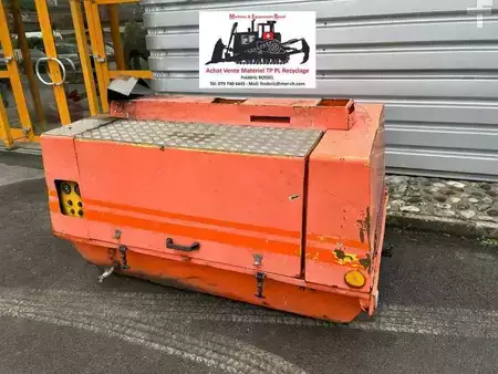 Other 1995 Atlas Copco XAS55DD (1)