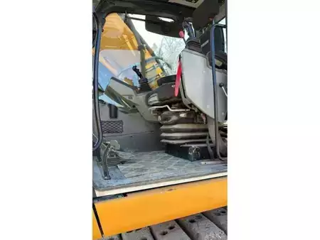 Pelles sur chenilles 2018 Liebherr R920 K NLC (10)