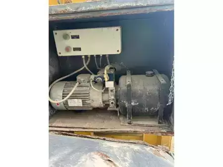Altri 2001 RUBBLE MASTER RM60 (10)