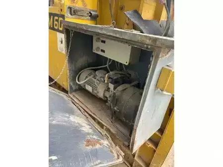 Altri 2001 RUBBLE MASTER RM60 (12)
