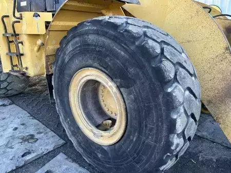 Kolové nakladače 2002 Caterpillar 966G (23)