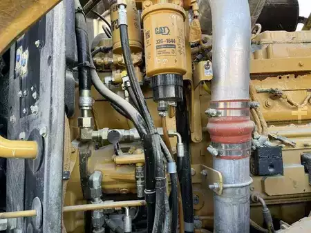 Kolové nakladače 2002 Caterpillar 966G (26)