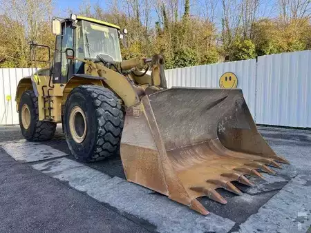 Kolové nakladače 2002 Caterpillar 966G (8)