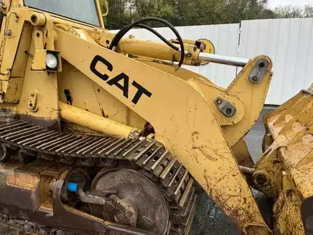 Lánctalpas rakodó 1982 Caterpillar 953 (15)