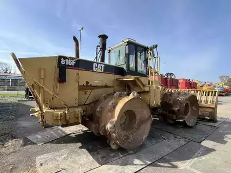 Pozostałe 1998 Caterpillar 816F (6)