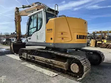 Pelles sur chenilles 2015 Liebherr R926 COMPACT LC (5)