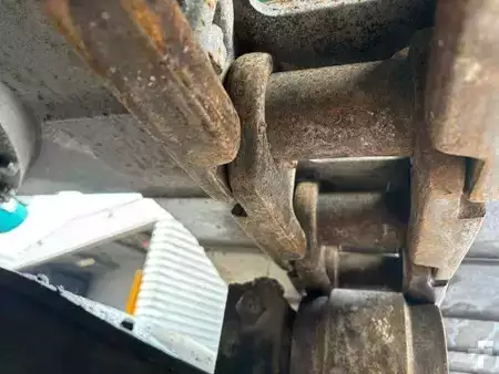 Koparki gąsienicowe 2000 Kobelco SK210NLC-6 (25)
