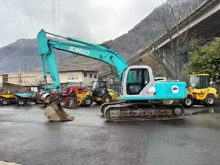 Koparki gąsienicowe 2000 Kobelco SK210NLC-6 (4)