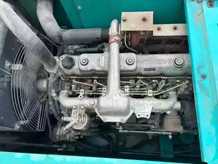 Koparki gąsienicowe 2000 Kobelco SK210NLC-6 (40)