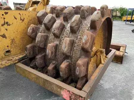 Annet 1978 Caterpillar 825 + porte engins (15)