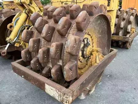 Annet 1978 Caterpillar 825 + porte engins (21)