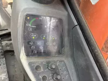 Bæltegraver 2000 Fiat-Hitachi EX255 (16)